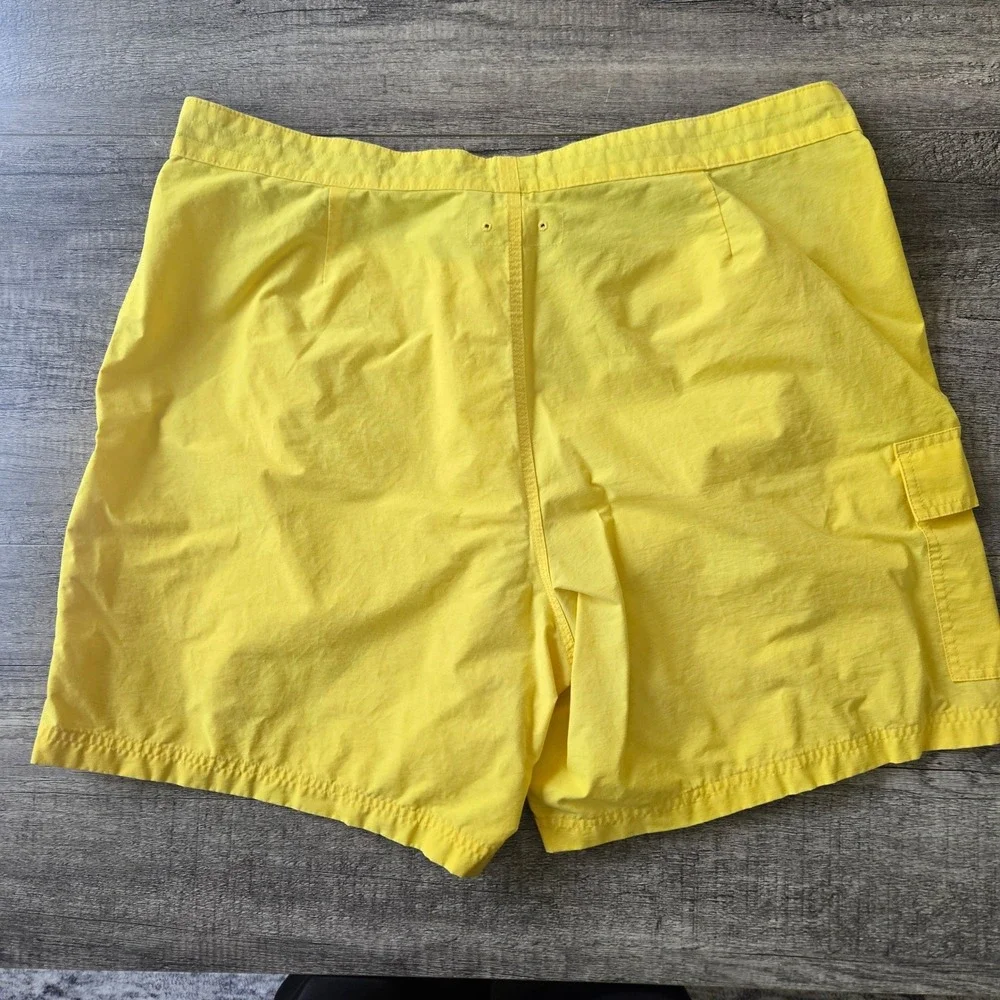 Brooks Brothers 346 Mens Yellow Cotton Nylon Board Shorts Swim Trunks Size 40